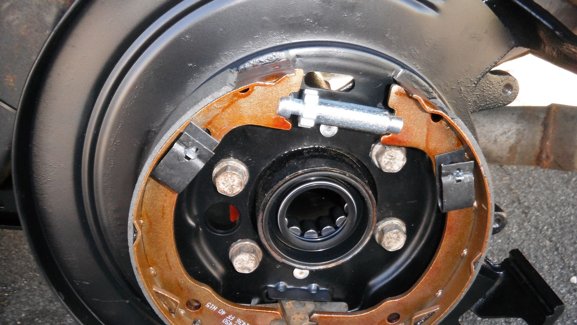 Parking Brake correct assembly both sides pics? Steering, Suspension